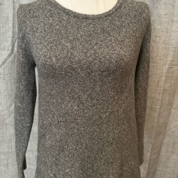 Loft Sweater - Picture 2 of 4